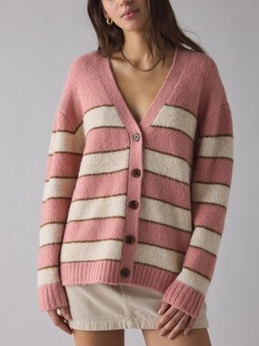 🟤NWT BDG Eliot Soft Striped Oversized Button-Up Cardigan in Pink/Ivory